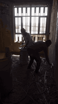 عملي جص وبياض شغل درجه اولى بل يرضي بي الله بغداد رصافه يا ستفسار حاضر ***********
