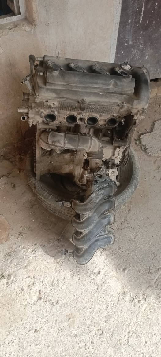 السلام عليكم غراض شيري كوين للبيع مكينه كورولا للبيع       ***********
