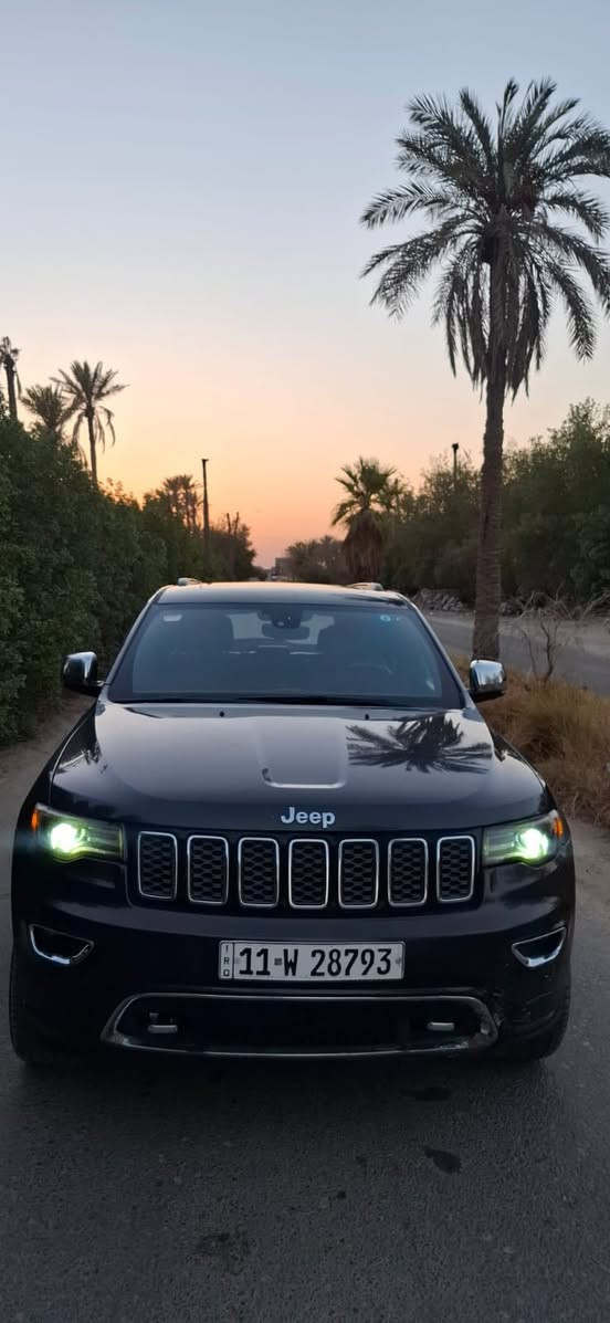 جيب  شيروكي اوفر لاند 2021 فول 1\1  امريكي رقم بغداد دولي باسمي
اللون: رصاصي مميز
المحرك : V6.  3.6L . 
العداد : ١٢٤ mi
الضرر موضح بالسونار 
* دفع رباعي 4x4 ماوس 
* رادار جانبي مع مانع تصادم .
* تحذير النقطة عمياء  .
*داخل جلد 
* ويل قياس 20 انج .
* سقف بانوراما . 
* شاشه كبيرة  . 
* نظام الخرائط (GPS) .
* نظام التعليق هوائي (جكات) . 
* ستيرن كهربائي . 
* المصابيح الأمامية زنون .
* كشافات الضباب زنون .     
* تشغيل عن بعد .
* صندوق كهربائي .
* حفظ وضعيات الجلوس (ميموري) . 
* المقاعد الأمامية كهربائية .
* المقاعد الأمامية تبريد وتدفئة .
* المقاعد الخلفية تدفئة .
* مشغل اقراص CD/DVD . 
* سستم صوت هارمون كوردون . 
* حساسات أمامية
* حساسات خلفية . 
* كاميرا خلفية .
* تدفئة ستيرن . 
* المرايا الجانبية قابلة للطي .
* مرايا متحسسه للضوء العالي . 
* مانع تصادم خلفي .
* مقود السائق من الخشب . 
* بلوتوث تلفون . 
* محدد سرعة . 
* نظام التشغيل والاطفاء الاوتوماتيكي ( Auto Start System ) .
* نظام بريك اوتماتيكي ( Auto Break System
السعر : 20,000


**إذا كنت صاحب هذا الإعلان وتريد حذفه لأي سبب، رجاءا أرسل رسالة إلى الدعم الفني**