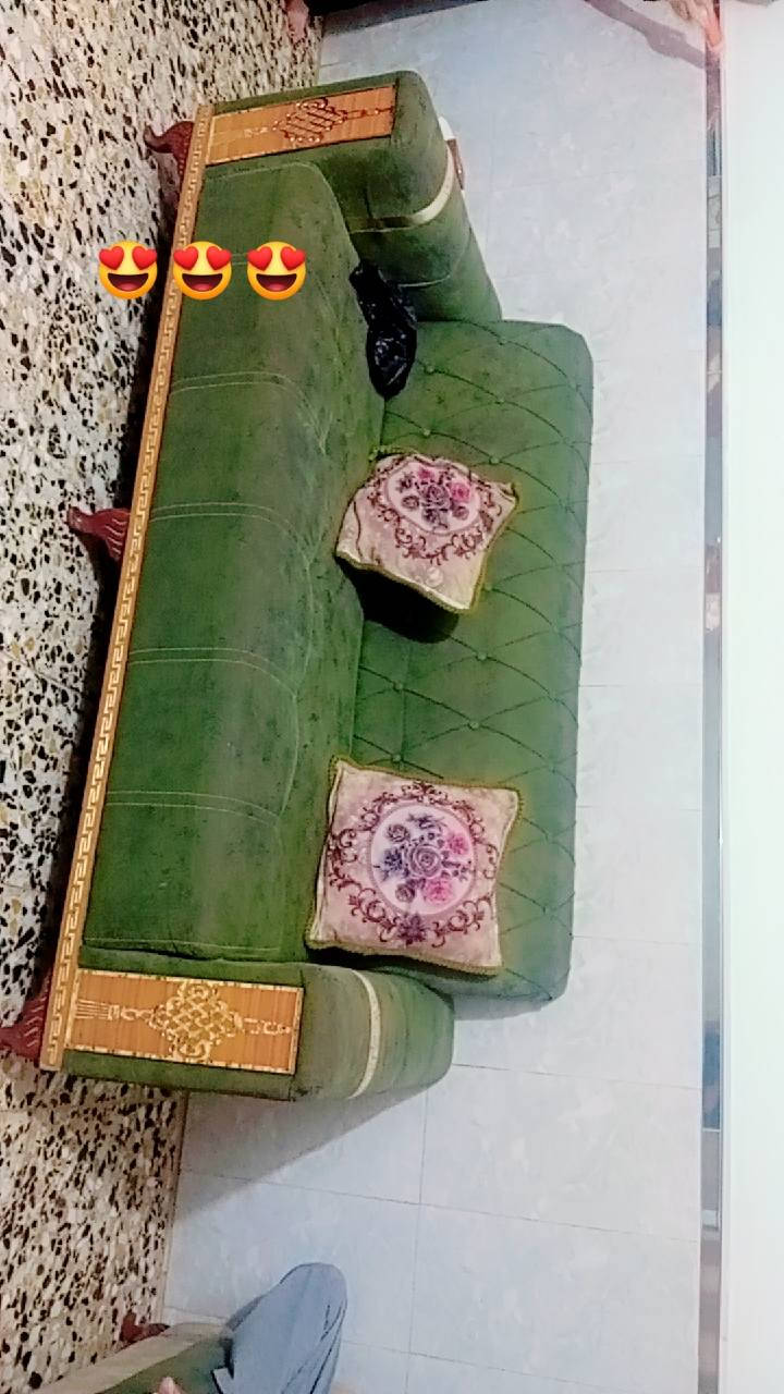 تخم ١٠ مقأعد للبيع السعر ٣٥٠ وبي مجال كرسي واحد فقط بي ظرر


**إذا كنت صاحب هذا الإعلان وتريد حذفه لأي سبب، رجاءا أرسل رسالة إلى الدعم الفني**