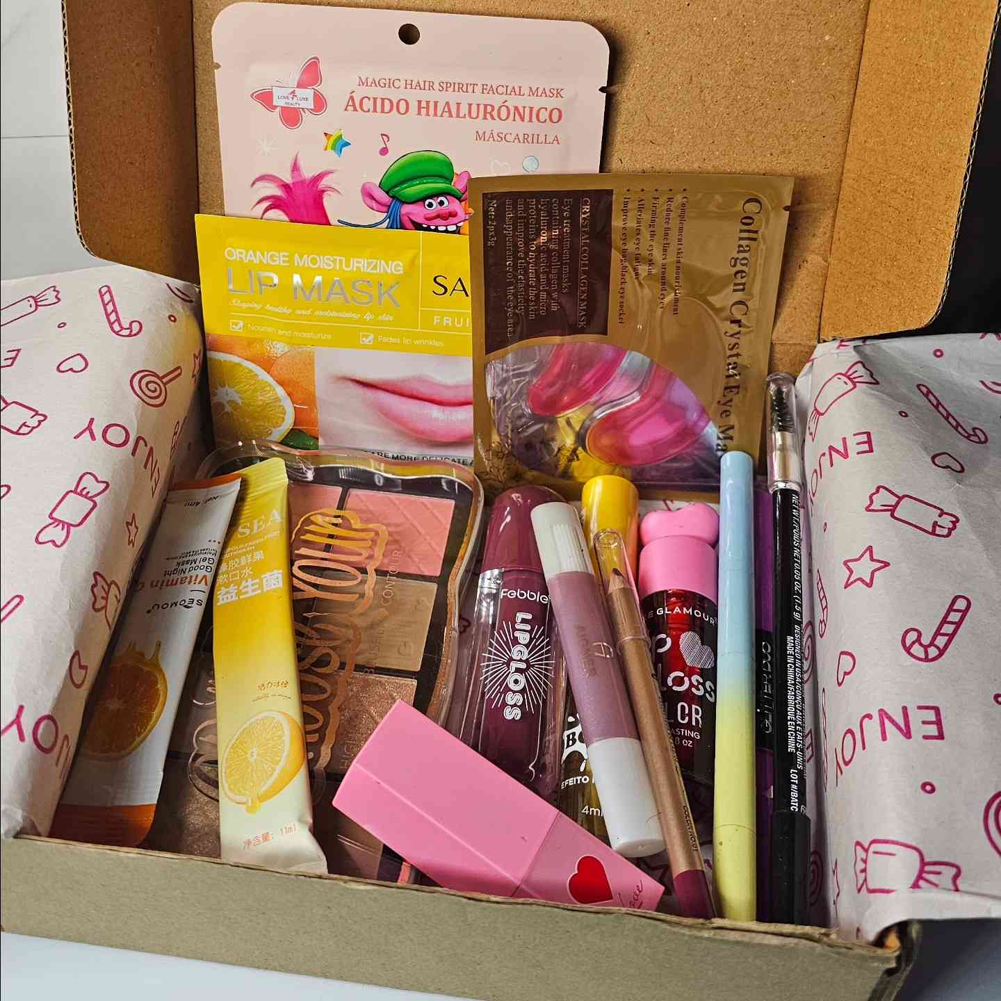 جمعنا لكِ كل ما تحتاجينه في مكان واحد.. من بوكسات المكياج المتكاملة 💄 
​بوكسات مكياج متنوعة: تناسب يومكِ وسهراتكِ.
​جودة عالية وأسعار تنافسية
للحجز مراسله صفحه
توصيل بغداد وجميع مناطق العراق 5 الاف


**إذا كنت صاحب هذا الإعلان وتريد حذفه لأي سبب، رجاءا أرسل رسالة إلى الدعم الفني**