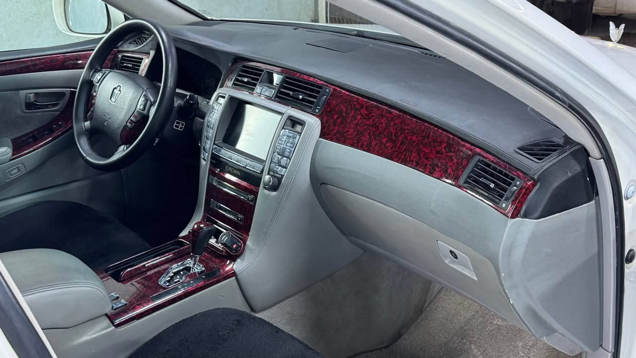 شاينه ١٨٤مووس ٣دووگمه كامل مه سره ف ٣پارجه بؤياخى ئه وروپاي هه يه سعر ٦٨ گه لا ***********/*********** حلبجة, السليمانية
