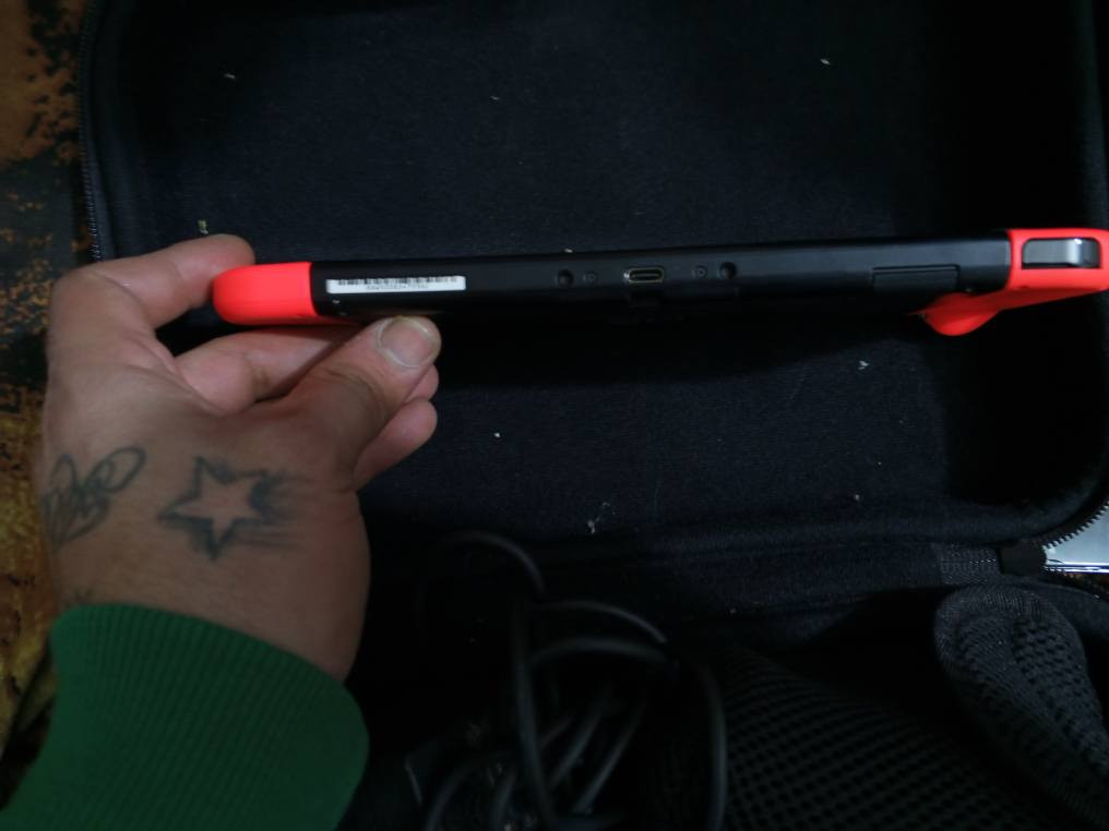 للبيع جهاز NINTENDO SWITCH الجيل الاول الجهاز غير مهكر ذاكره 128 الغني عن التعريف جهاز كلش نضيف مستخدم استخدام قليل جهاز يجي ويا 5رام العاب اصليات مال شركه و كامل ملحقاته الاصليه جهاز سعر الجهاز 450الف رقم الهاتف *********** مكاني بغداد بغداد, العراق
