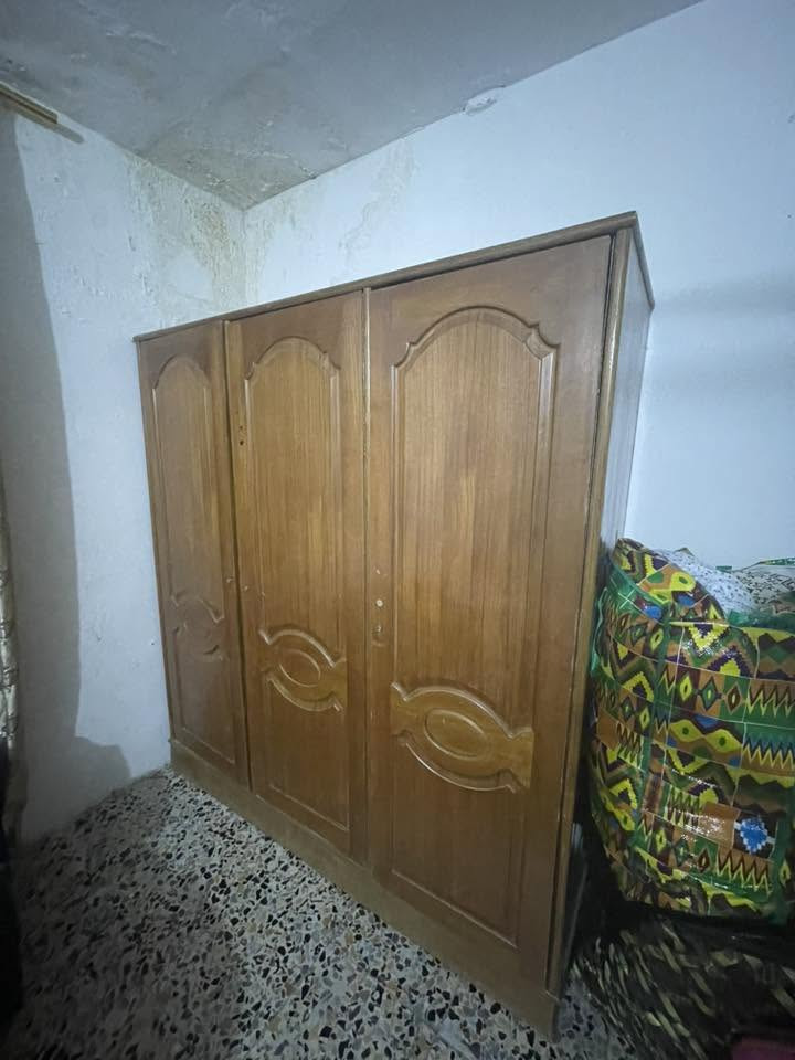 غراض للبيع ثلاجة 125
كنتور ب 125

كاونتر ب110

بوفيه 50 

***********

