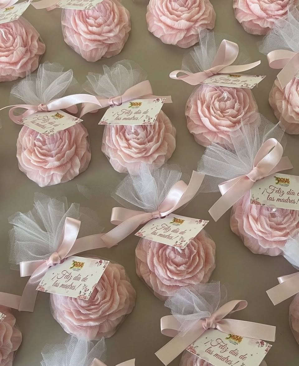 سعر القطعه ١٥٠٠ مع التغليف بدال ٢٥٠٠ عرض لمدة يوم واحد اقل عدد ٣٠ قطعه احجزي وخلي مناسبتج مميزه مع الشموع المعطره 
توصيل داخل الصويره مجاناً


**إذا كنت صاحب هذا الإعلان وتريد حذفه لأي سبب، رجاءا أرسل رسالة إلى الدعم الفني**