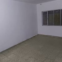 دار طابق ثاني للايجار مساحه 200 متر اول فرع السوك محله 895 خلف الشارع ...