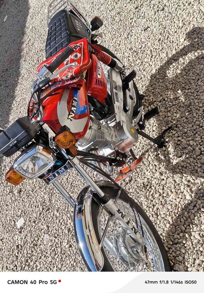 السلام عليكم دراجه للبيع موديل 26 السعر 700 وبيها مجال(***********)
