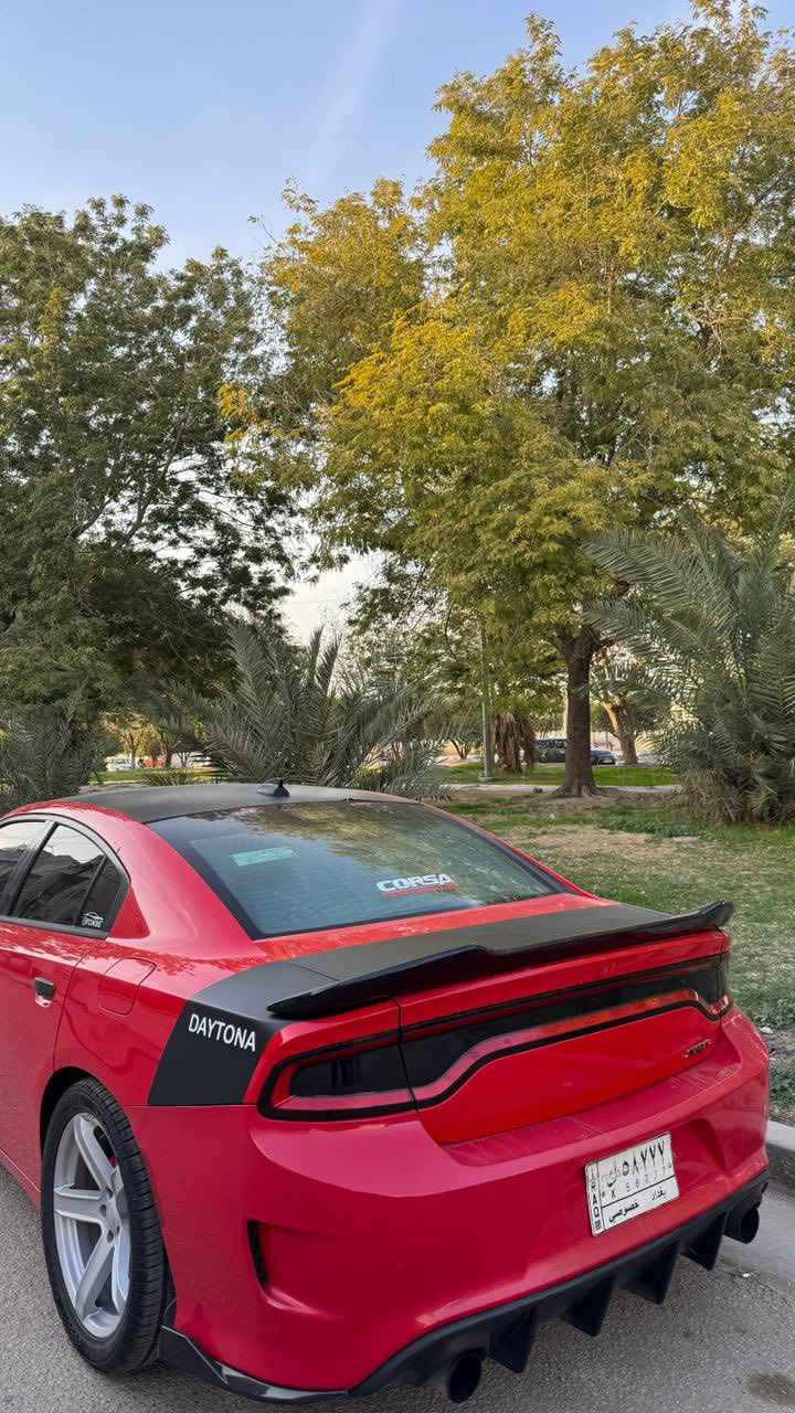دوج جارجر 2018
V8 ( ٨سلندر )

بصمه تشغيل عن بعد
كشن كهربائي
 قطعتين تبريد
شاشة كبيرة
دركة حرف D
ويل نجمه اصلي
لحية اماميه
فجوج حمر
السياره عليها ادامه
وبيها سونار مسوي البارحه
بيها باب وجاملغ بدون تبديل والجاملغ الثاني مصبوغ نصه 
والشاصي الايسر تعمير  فقط على كد 4 اصابع

السعر 165 وبيها مجال
رقم بغداد
 مكاني كربلاء

‭0790 114 1050‬
اتصال فقط
