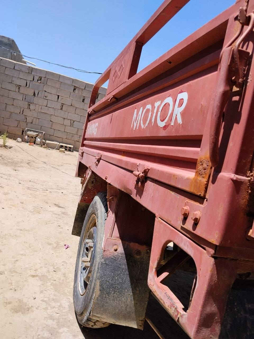 ستوته للييع موديل 14 اوراق اصولي محرك مكفول ما عوزه كلشي مكفوله ركبه وشاصيي كهربائيات كلهه شغاله ...سعرهه مليون وبيهه مجال...  
مكاني بابل الحمزه الغربي 
 ‏‪*********** بي واتساب رقمي
