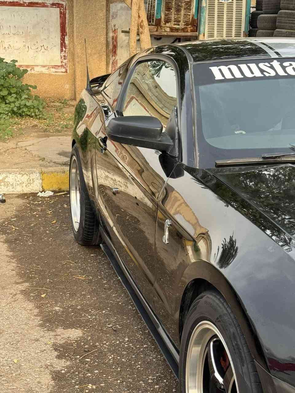 السلام عليكم 
موستانك 2012 محدثه 2014 
سياره تخبل گير ومحرك واكسل وكهربائيات كله بشرط ( المحرك سته سلندر المرغوب 3700) 
رقم وسنويه جديد باسمي شرط تحويل
عليها تزويد وكماليات مبين بالصور شكد نصبتها بالواقع احلى من الصور 
بيها 3 قطع امامي مال تحديث بشرط بدون اي دواخل السلام عليكم 
موستانك 2012 محدثه 2014 
سياره تخبل گير ومحرك واكسل وكهربائيات كله بشرط ( المحرك سته سلندر المرغوب 3700) 
رقم وسنويه جديد باسمي شرط تحويل
عليها تزويد وكماليات مبين بالصور شكد نصبتها بالواقع احلى من الصور 
بيها 3 قطع امامي مال تحديث بشرط بدون اي دواخل 
نضام abs وجميع كهربائيات شغاله مابيها برغي نقص 
السعر 88 وبيها مجال
مكاني ديالى / خانقين
***********
