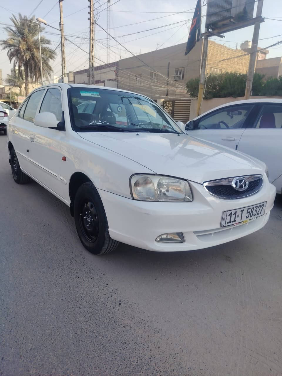 السلام عليكم هونداي فيرنا موديل 2015 كفالة من الصبغ والضربة بيها بارد بخشم الجاملغ بسيط وشخط بالباب الخلفي الأيمن كير مكينة تبريد دوشمة السيارة جاهزة ع اخر حباية بسمي السيارة مكانها بغداد ***********
