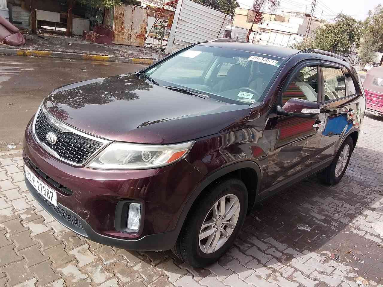 سورنتو 2015 بغداد بسمي
امريكي نص فول محرك 4 سلندر 
 بدون حادث كلين تايتل  سونار يمك  جديده بعدهي ع وضعهه الشركه رايدهه ب 134 مكاني بغداد  بسمي. 
صدر تخم تاير  باتري كوله جديد 
***********
