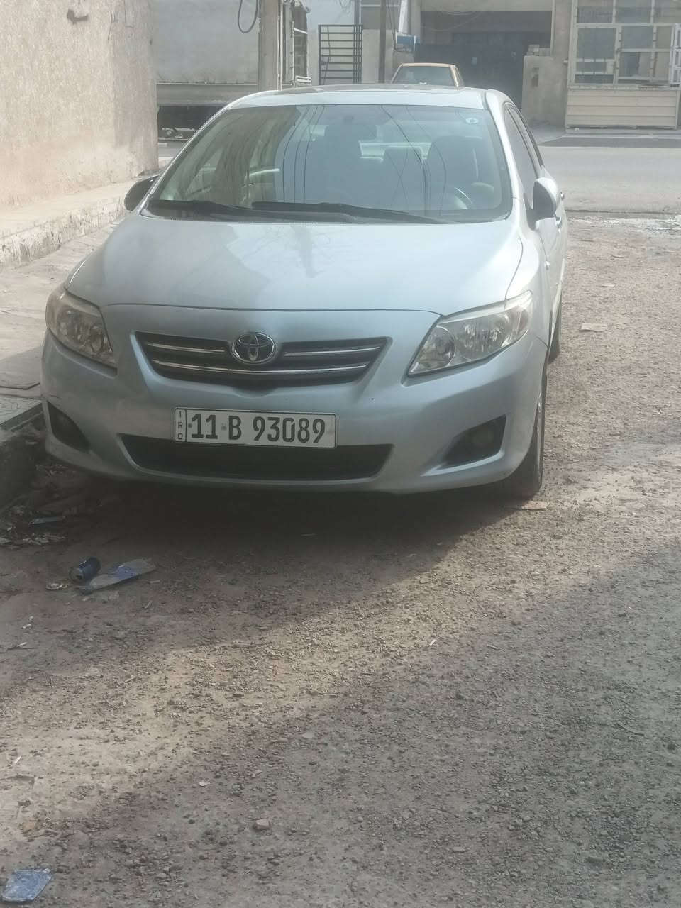 السلام عليكم كورلا خليجي ٢٠٠٩
سلايت تحكم مري تبريد بيانو صاج جام كهرباء 

وباقي مواصفات الكرولا معروفه 

بيها طخه باب عكس السائق لا دواخل ولا تكمه
***********
