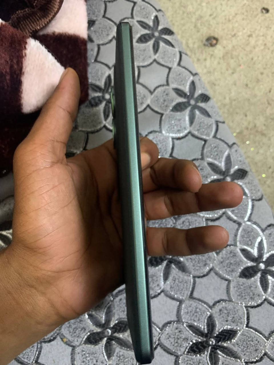 realme 15 Pro 5G
البطارية 7000 
الذاكرة 512
الرام 12+14
النضافة 100 بل 100 شخط مابي 
يعني جهاز تحفة تريد للعبة هوه مركز الاول تريد شحن مركز اول تريد شاشة مركز اول جهاز تاخذه تنسى تماماً من كل النواحي أبداً ميتعبك 
السعر خاص


**إذا كنت صاحب هذا الإعلان وتريد حذفه لأي سبب، رجاءا أرسل رسالة إلى الدعم الفني**