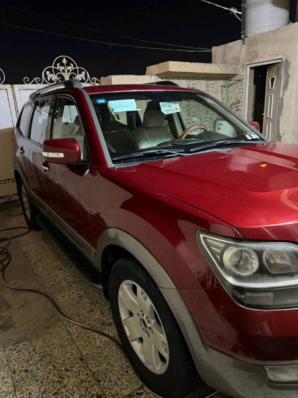 موهافي 2010 خليجي 6 سلندر 3800 فول مواصفات بصمه بانوراما تبريد 3 قطع منضومه غاز السياره جاهزة الضرر بجهة السائق فقط صبغ
شكد ممشاها الفعلي تقريباً؟ وهل عدها دفتر صيانة أو فحص يثبت الممشى؟: 
150000
منو موقع السيارة هسه؟ بأي محافظة/منطقة متواجدة، وتقبل فحص قبل الشراء لو لا؟: 
كوت
الضرر بجهة السايق شنو بالضبط: باب/رفرف/شاصي/إيربگ، لو بس صبغ وسمكرة خفيفة؟: 
فقط صبغ
المرور والملكية شلونها: باسمك لو وكالة، وعليها أي رسوم/إشكاليات بالعقد؟: 
باسمي