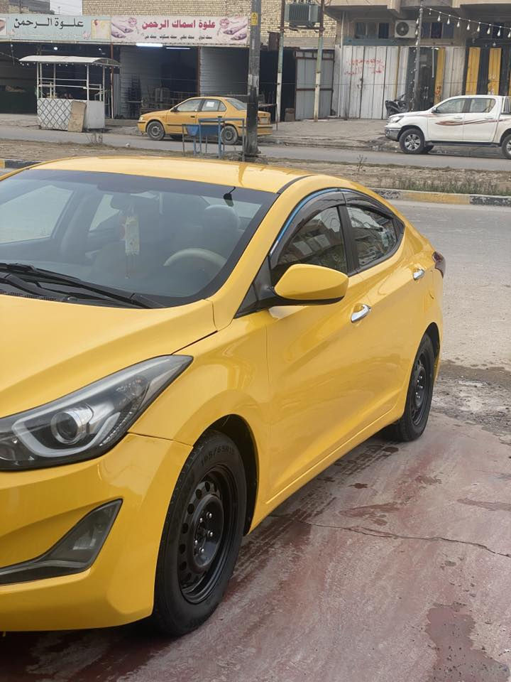 النترا 2016 حادث خشم البنيد فقط والسيارة كلها ليبل واحد عدا البنيد
مكينه 1800 دوش المرغوب  لا تبخير ولا تنقيص
(منظومة غاز حكومية)
صدر امامي وخلفي نظيف 
تخم تاير جديد 
تبريد تدفه شغاله مدوشمه جديده بسمي مصفره هيئة والغرامة وسنويه جديده هزه جديد رقم دولي الإنكليزي 
السياره احلى من صور 
مواصفات السياره معروفه 
شاشه أندرويد
كامره خلفيه دواره 
تحكم اربع جهات 
مانع انزلاق 
نظام تزحلق 
نظام Eco
وبعد بيه مواصفات السياره جاهزه مجهزه من كل النواحي ربع ماتصرف عليه السعر 99 و العنوان بغداد
***********
