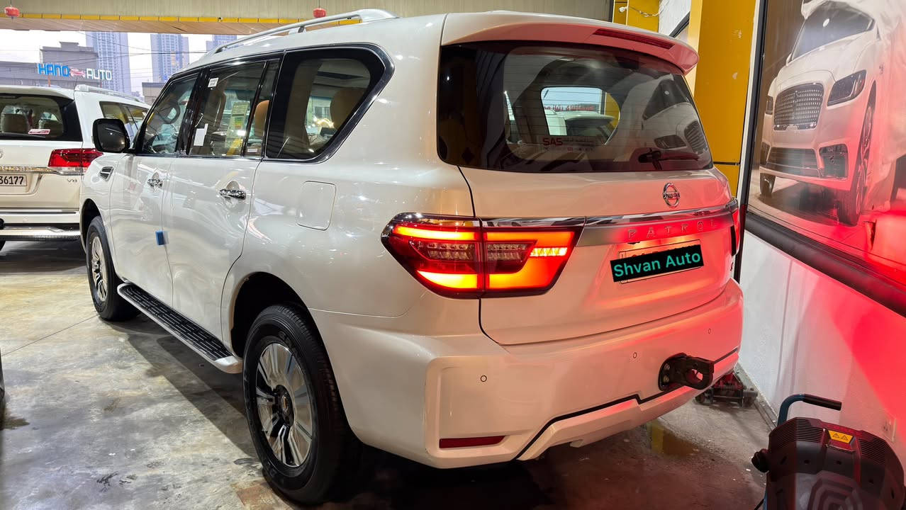 ﷽ 🙏🏻
‏‎(نيسان باترول٢٠٢٠) 
‏‎🔶مواصفات((SE))
‏‎(نيسان باترول٢٠٢٠)
‏‎🔶محرك(٦) سلندر
‏‎🔶كوشنات كهرباء 
                       
‏‎ مكفولة كفالة عامة من الدعامية إلى الدعامية 🔶
‏‎‏‎بدون بارد  ،بدون رصعات ،بدون حتى شخط
‏‎‏‎دعاميات هم بدون صبغ ،رمل مابي ،بقية كلها بشرت
‏‎          —————————————————————
‏‎🔶سياره داخل بيجي _ كوشنات جلد
‏‎  كوشنات تدفيه _ غراض شريكه موجوده
‏‎سياره ماشي(٤٣،٠٠٠)الف كيلو حقيقي بشرت  عداد بشرت ما نزل شريكه حقيقي
‏‎‏‎محرك كير بشرط مامفتوح 
‏‎‏‎سيارة حيل نظيفة كلشي عل بلاد لوك
‏‎‏‎ السنوية بشرط تحويل و خرامة 
‏‎‏‎سيارة مابيـها دينار مصرف كامل من كل نواحي

‏‎🔶فول فول المواصفات  
‏‎ +كشن جلد + كوشنات تدفيئه +  داخل ديذاينو+
‏‎ + كاميرات 
‏‎ثلاجه + زينون+ كوشنات تبريد + 
‏‎+هواء مزدوج +حساسيه الديك المؤخره مرايات 

‏‎🔶نظافه ١٠٠٪؜ كامل سيرڤس بدون نقص و مصرف 

‏‎🔶سياره مال بيت  أي نقص مابيها ٤ طایرات جديده 

‏‎🔶نفسي يوم / تحويل مباشر حول
‏‎مكان /داخل سليمانيه 
‎410$ورقة 💵💵
‎رقم//—-***********—-*********** 📲
