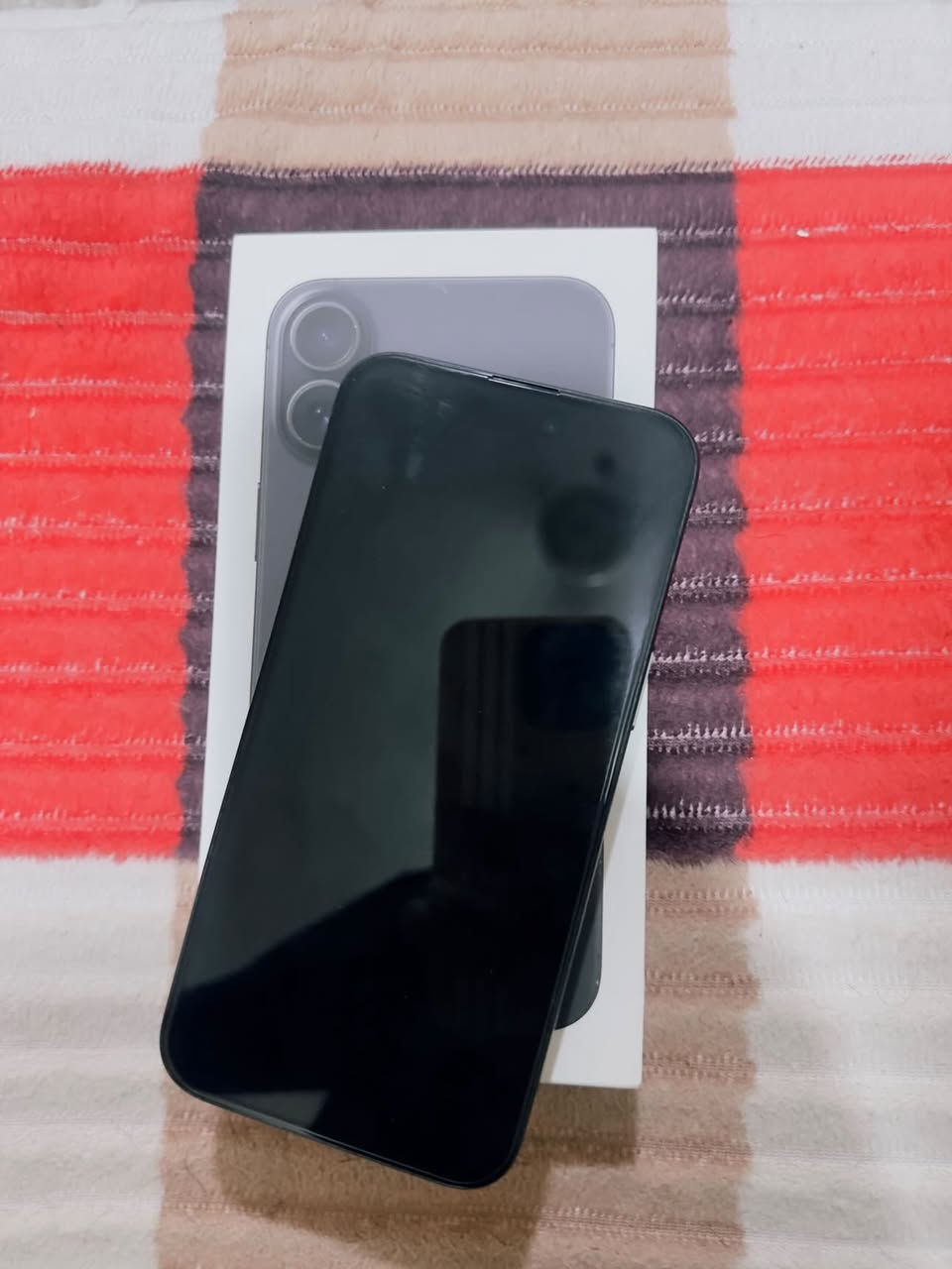 السلام عليكم
iPhone 16 plus 128g لون اسود
بطارية 92% عدد دورات الشحن 160 دورة 
مكفول من كل شي لا مفتوح ولا مصلح 
كامل مع ملحقات 
تاخذ ويا شاحنة اصلية وثلاث كفرات
توصيل ماعندي عنواني بغداد تاجي 
900 وبي مجال بسيط


**إذا كنت صاحب هذا الإعلان وتريد حذفه لأي سبب، رجاءا أرسل رسالة إلى الدعم الفني**