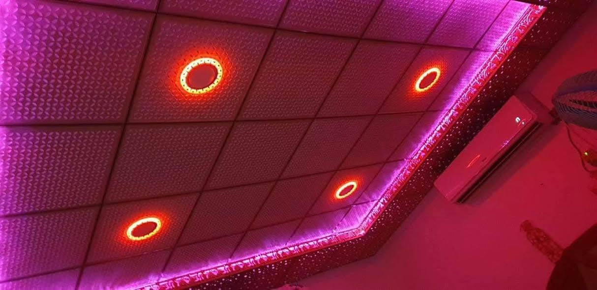 ✅ سقوف ثانوية سعر المتر 2000 دينار فقط
✅ تغليف جدران أشرطة سعر المتر 2000 دينار فقط
✅ جبس بورد بجميع التصاميم
✅ صبغ حديث وعصري
✅ ورق جدران بأجود الأنواع
💎 جودة عالية
⚡ سرعة في التنفيذ
💰 أسعار منافسة
📍 الموقع: (كافه احياء كربلاء)
📞 للتواصل: (*********** / واتساب)
