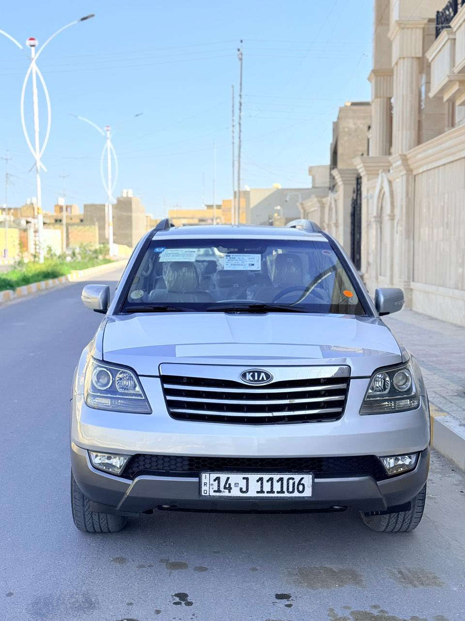 سلام عليكم
للبيع كيا موهافي موديل 2009 رقم بصرة دولي مشروع وطني تحويل مباشر 
خليجي كفاله عامه 
فول المواصفات 1/1 
فتحه سقف كشن كهرباءي متحرك مري شفط اشاير بالمري شاشه كامره تحكم استيرن جهتين لايت زنون 6 سلندر 7 راكب 3 قطع تبريد وبعد بيها مواصفات غير مذكوره 
سياره جديده وجاهزه مكينه وكير وحداده وتخم تاير وتبريد ع وضع شركه 
الــســعر: 120 وبيها مجال 
مــكــان-ســياره-الــناصرية 
الاستفسار اكثر ع 
***********
***********
