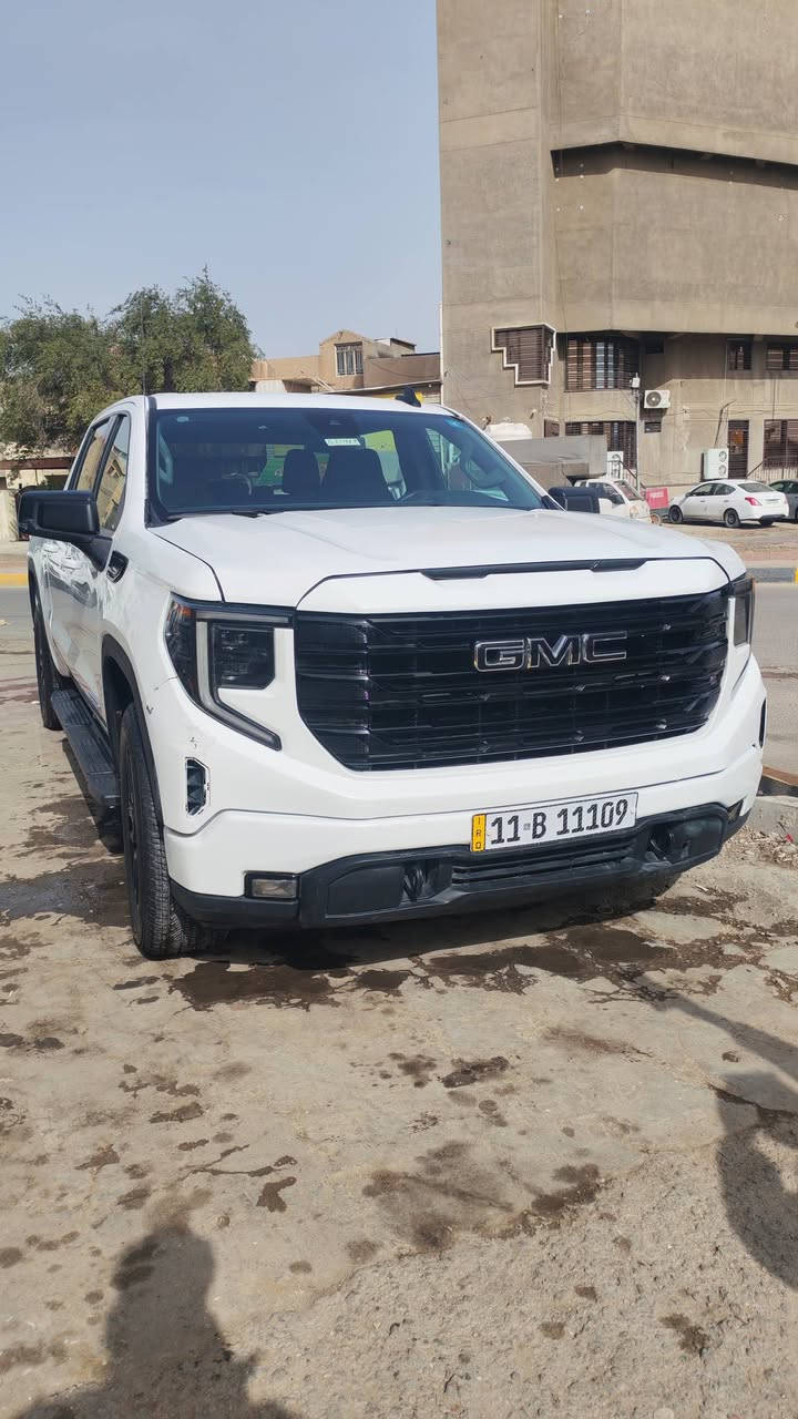 سلام عليكم 
جي ام سي سيرا  مديل 24   مواصفات الفيشن 
محرك 2700 توين تيربو 
دشبول تاهو 
شاشه كبيره 
تشغيل عن بعد 
قياده 3 وضعيات 
تحديد مسار
رادار كشف الاشخاص 
باب طويل بدي قصير المرغوب
باب خلفي 3قطع درج 
بيها هواي مواصفات معروفه مواصفاتها 
ماشيه 12الف سياره زيرو 
تبديل بنيد بلادي مع جاملغ بارد وصابغي 
صور الحادث مرفقه مع المنشور 
رقم بغداد بسمي تحويل مباشر 
السعر 330$  *********** بغداد
