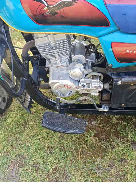 سلام عليكم ستوته للبيع 2023نضيفه ماماشيه هواي رحمه على والديه المو شراي لا تعبني السعر 2500 قفل ومامتواجد مكاني نعمانيه على النت ***********
