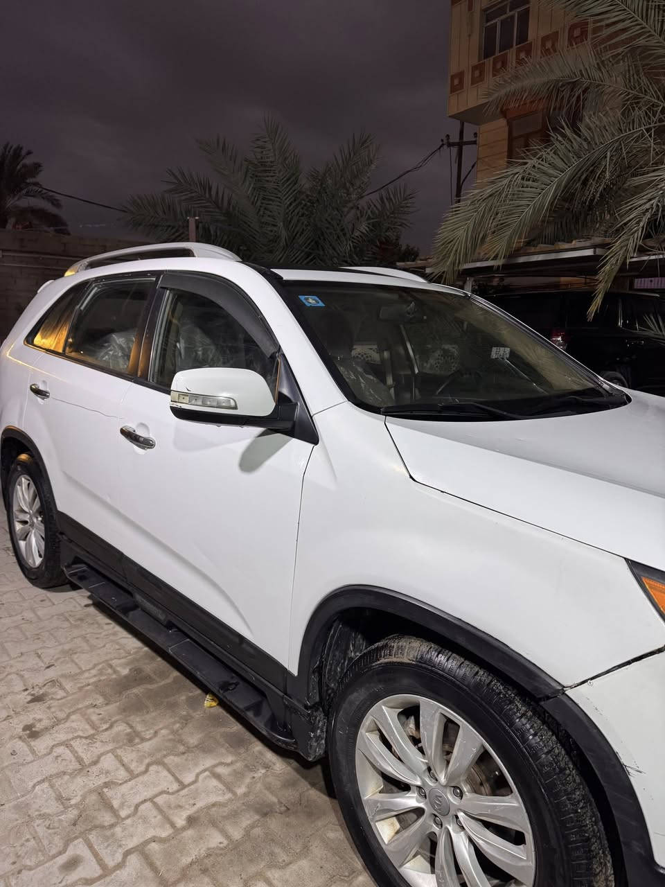 سورنتو خليجي ٢٠١٢
رقم بصره
فول مواصفات دبل بنوراما بصمة تشغيل عن بعد كشنات كهربائية بصمة أبواب 
سنوية مجددة  بأسمي فول مواصفات مكينة  فور ويل بلادي مامفتوح على وضع الشركة ٧ راكب نضيفه استخدام شخصي 
بيه فقط خيط تبخير ضعيف 
مكاني البصره 
السعر 130 للتفاصيل أكثر 
اتصل على ***********
