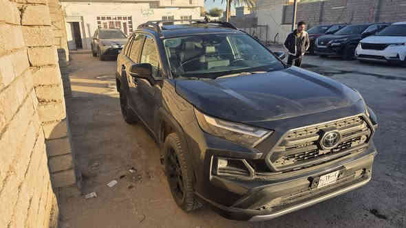 بسم الله الرحمن الرحيم 
راف فور هايبرد  2023 TRD
2023 Toyota RAV4, Trd Off Road
رقم الشاصي 2T3S1RFV7PW385608
محرك 2.5 
ماشيه 3000ميل
العنوان الزاب اصبيح
للاستفسار عن السعر الاتصال 
☎️***********
جيك السياره وخابرني 
السعر 195 ورقه وبيها مجال

