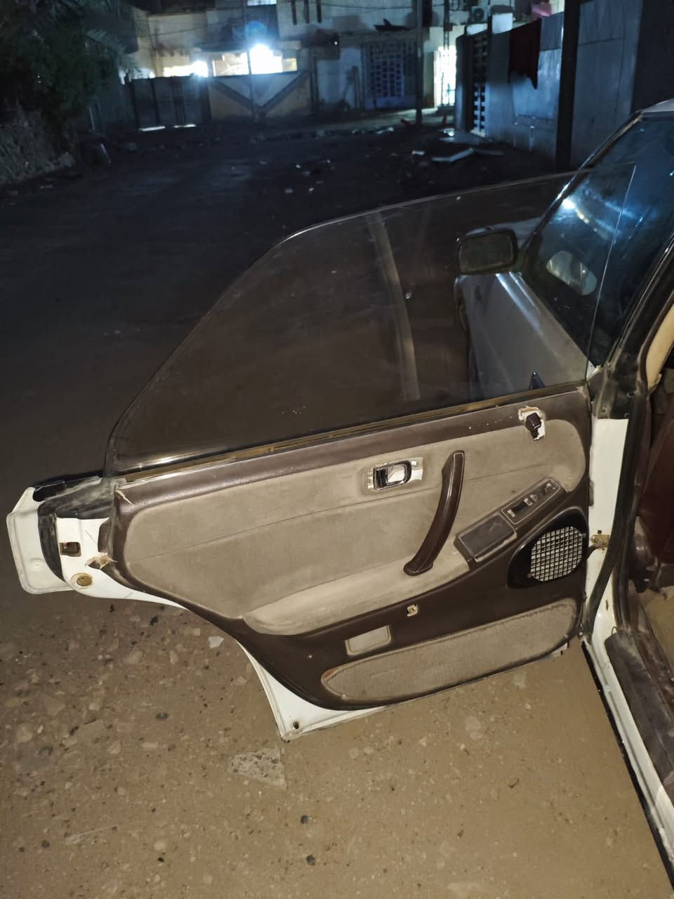 السلام عليكم كراون هارتوب للبيع موديل 90 وارد خليجي يسرا بلاد مامحور محرك وكير انضاف المكينه محور بطه لاتنقيص ولا تبخير السياره خير من الله عوزهاا بس بك لايت خلفي   ودواخل وترتيب لدشبول والبيبات الاماميات وعوزهاا بطاين  غير ذني خير من الله السياره مال جناي  حداديه جديده وكامله والسياره بسمي ورقمها كربلاء انكليزي وسنويتهة لحد 2030

(ملاحضه)
ترايك وين ماتريد👍 
مكان السياره ديوانيه مركز 
رقمي ‭***********‬
