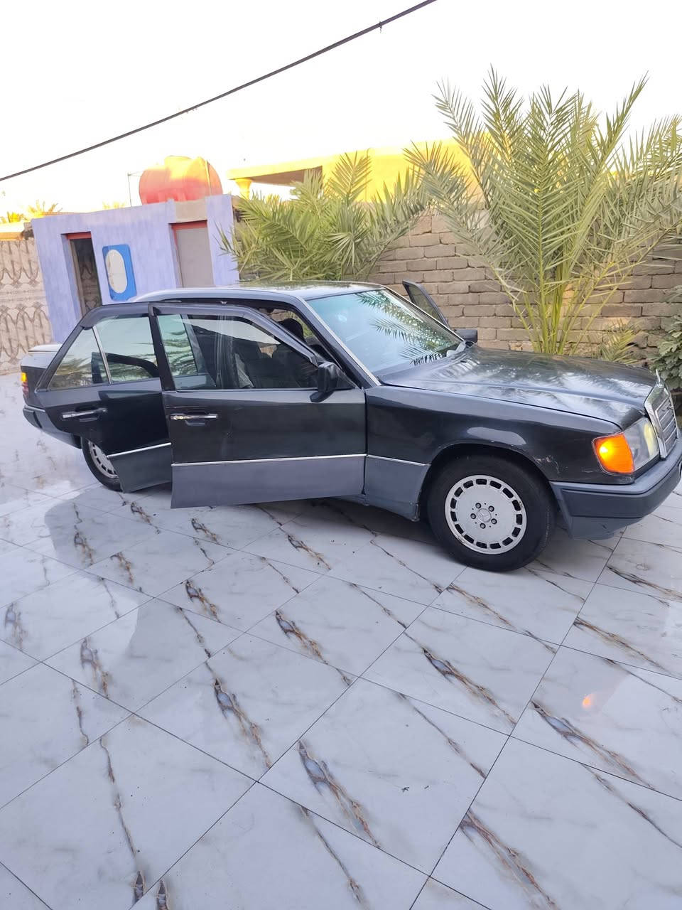بالله سلام عليكم مرسيدس دب مديل1991 سياره كفاله من ضربه وكصه ونقل قواعد بلاد مكينه وكير 3000 ديلكو رقم بصره سنويه ل2029 بسمي تخم تاير ويل كب لايت زنون مسجل شاشه كامله خلفيه بلوتوث 4سماعات دمام خلفي سياره فقط صبغ جماليه سعر 55وبيها مجال شراي بل خدمه مكان البصره القرنه رقم ***********/***********
