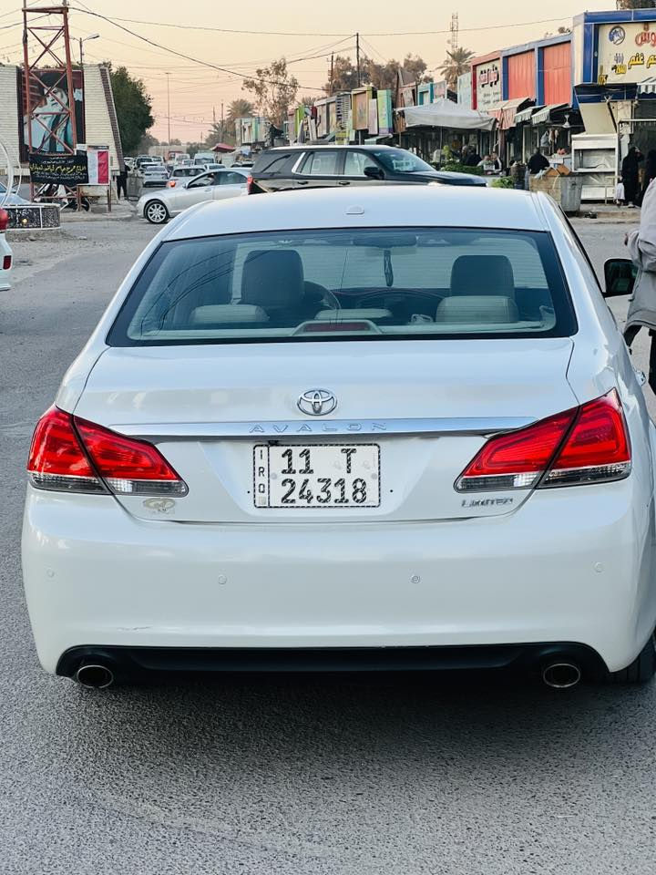 افلون 2011فول مواصفات 4قطع صبغ
السعر 155وبيه مجال قليل 
***********
