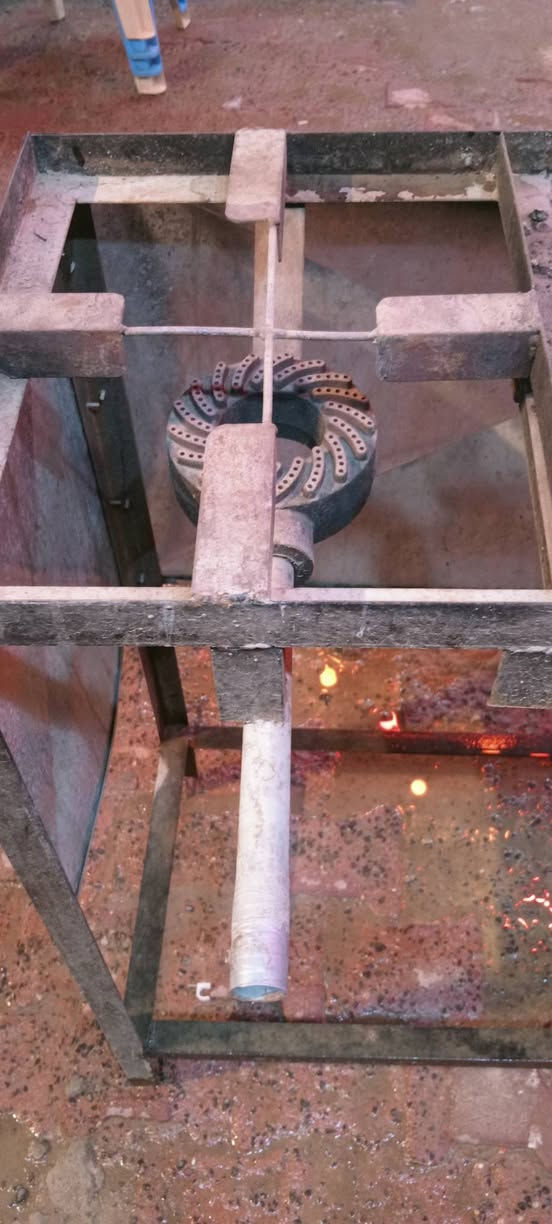 طباخ للبيع حجم صغير يفيد ابو الكهوه أو عندك موكب يفيدك كلش حجم حلو مستعمل فقط 10 ايام

نضيف 100/100 مكاني ميسان الماجديه 

السعر خاص راسلني ع وتساب وتدلل 

***********...
