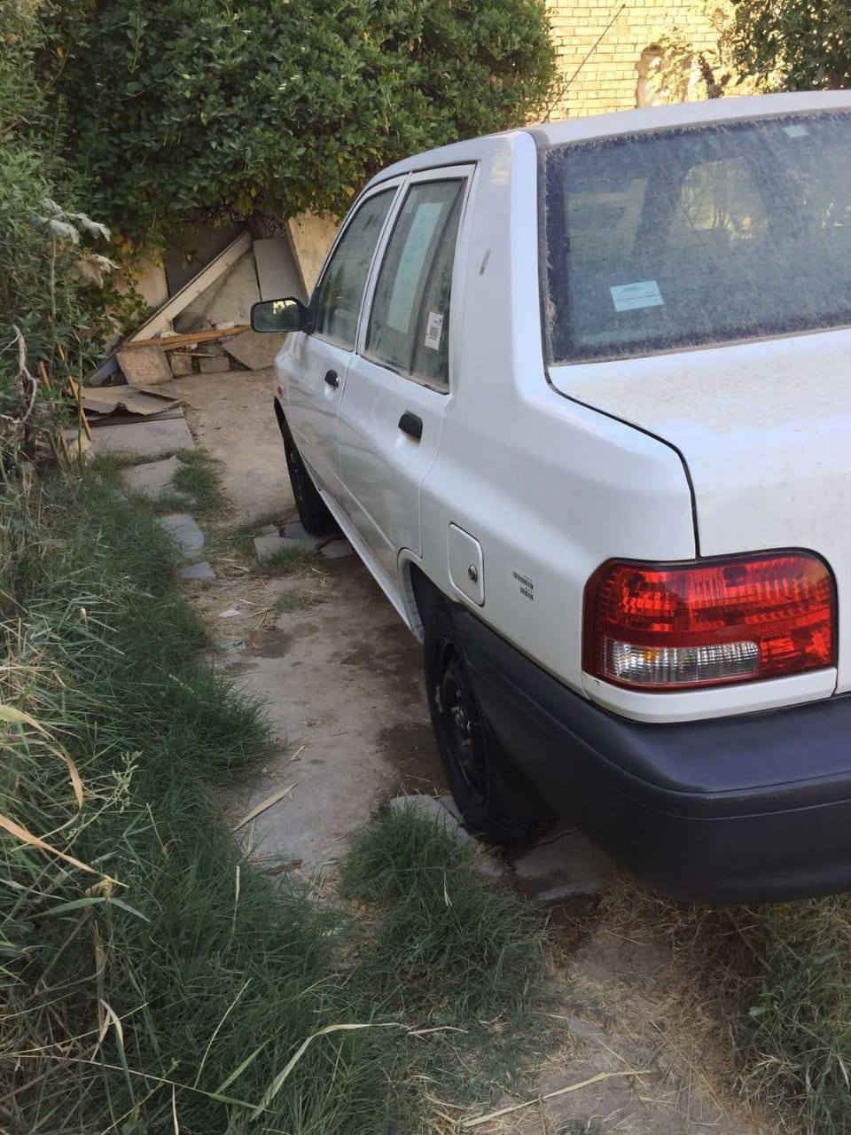 سلام عليكم سايبا موديل 2022كفاله عامه من البارد وال شخط كفاله تايرات الشركه بيهه بعدها ماشيه 37 الف مدوشمه سويجات ريموت سياره جديده وهزه جديده 
تحويل ثاني يوم السعر 70 
شراي يتصل ***********
