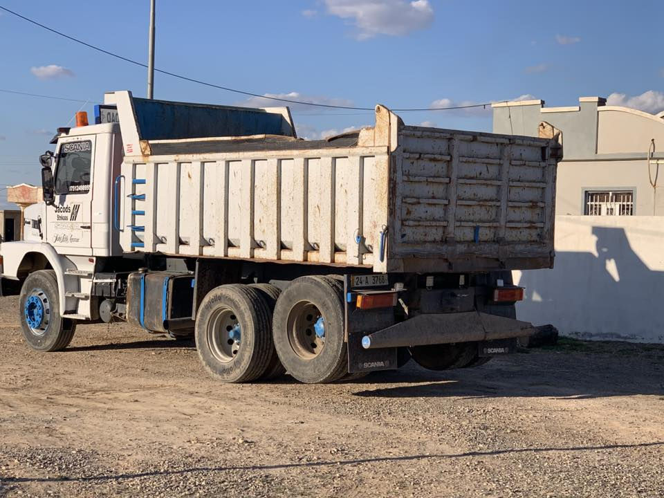 السلام عليكم
سكانيا 112  للبيع
موديل 83
سنگل عضله
محرك شرط لاتبخير ولا صرف
گير شرط
رقم دهوك بلادي گلاب سنويه مامنتهي
بيها حصه گاز

للاستفسار اكثر الاتصال على الرقم
***********
