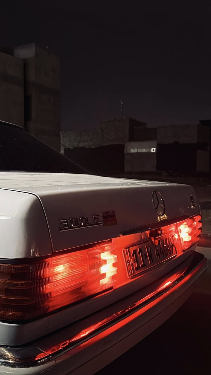 سلام عليكم رئاسي مديل88 /se300 سياره خليجيه سياره صبغ حزام 
محرك vvt300 بطل اسود حديث شرط محرك لا صوف لاتبخير وكير  شرط

داخل ماروني مرتب شاشه دشبول لافطر لا جراد   تخم تاير 
سياره شواصي لغد سليمات 
قواعد شاصي وطوبات كله سليم  (مناقصها اي شغله)
رقم بغداد باسمي هزه سنويه كله جديد 
*الاكسل بي ونه خفيفه كلش فقططط 
مكانه ديالى بعقوبه
سعر 65بي مجال 
***********
