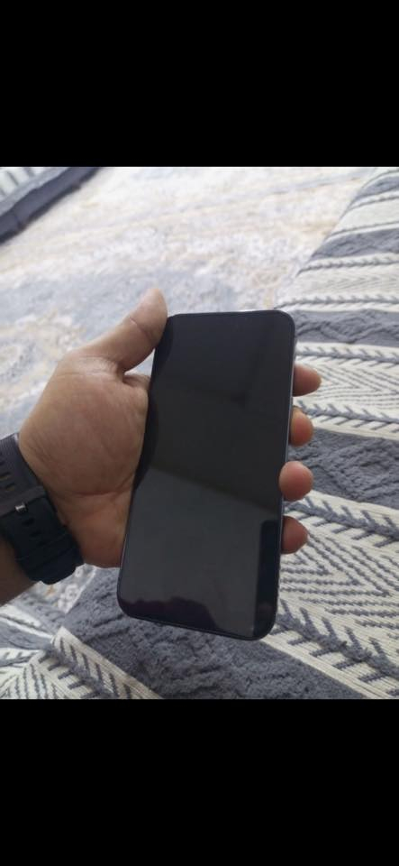 سلام عليكم ايفون 14 برو ماكس ذاكرة 1 تيرا بطارية 88 شريحة الكترونية مبدل شاشة اصلية موجودة علامة الصح رايده ب750 او مراوس وية اس 24 الترا مكاني تنومة صالحية 
رقمي
***********
