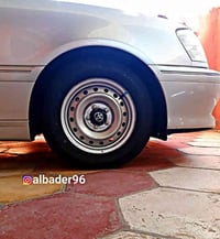 حجم ١٥ • زوج تاير • خط ابيض