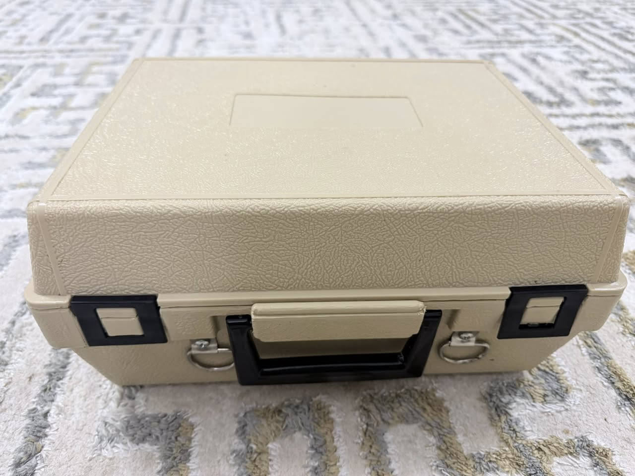 اجهزة سكرات سحب السوائل ماركة جدد للبيع ***********
