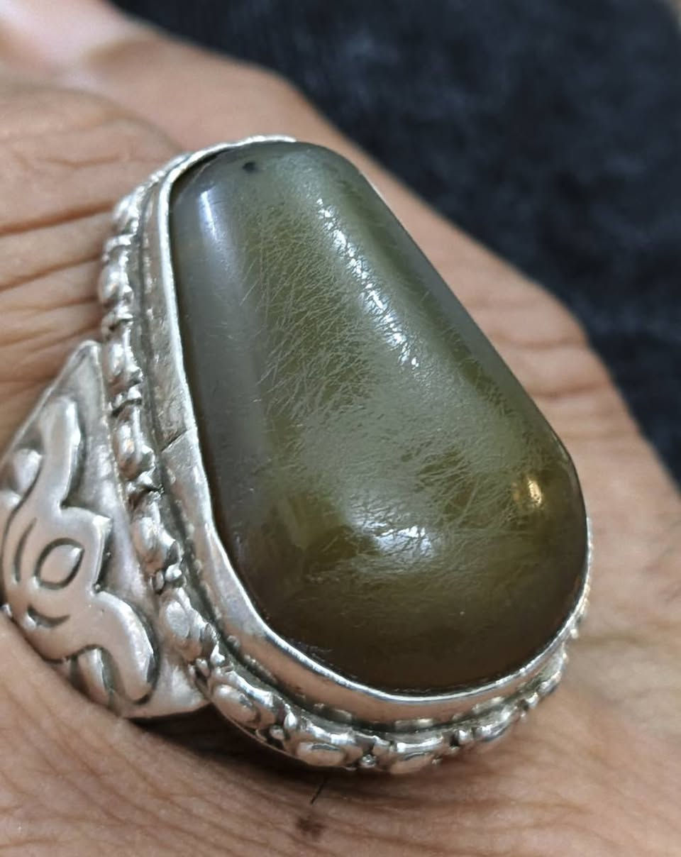 خاتم يماني حر دلوه صياغه ثقيله السعر 150قفل لايوجد توصيل


**إذا كنت صاحب هذا الإعلان وتريد حذفه لأي سبب، رجاءا أرسل رسالة إلى الدعم الفني**