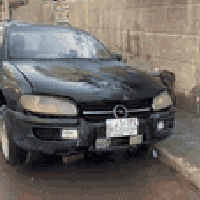اوبل بزون مديل 1996 سياره متروكه صار ٣ اشهر علا هل حطه محرك ٢٢٠٠ بدلته...