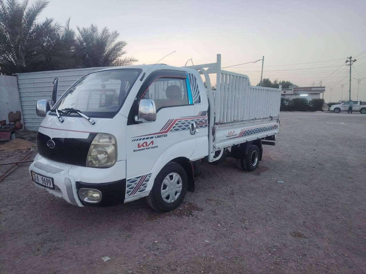 للبيع ٢٠١٠ الأنبار
تحويل مباشر السعر ٨٥ ورقه
مكان الأنبار فلوجه شاصي مكفول ومحرك وكير مكفولات
 مغلفه ابيض ***********
