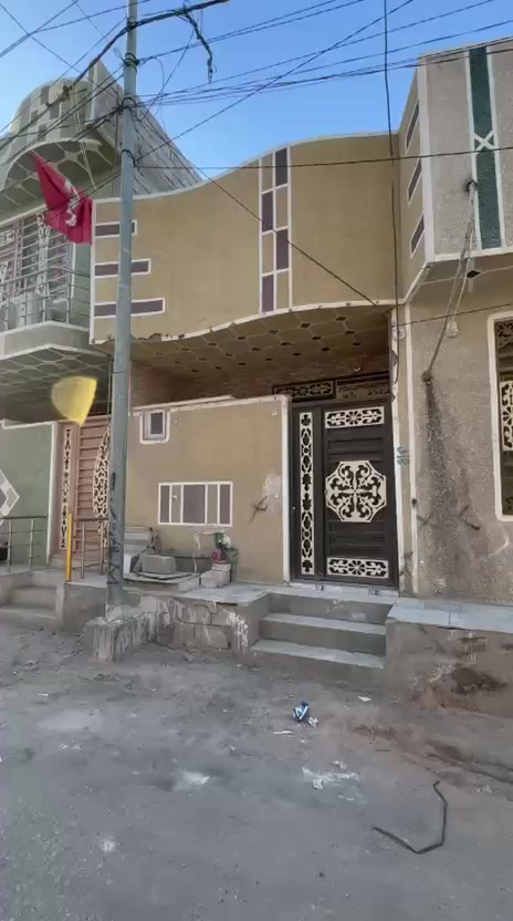 خمسين متر طابق واحد البيع لاستفسار عمار الحسناوي ***********
