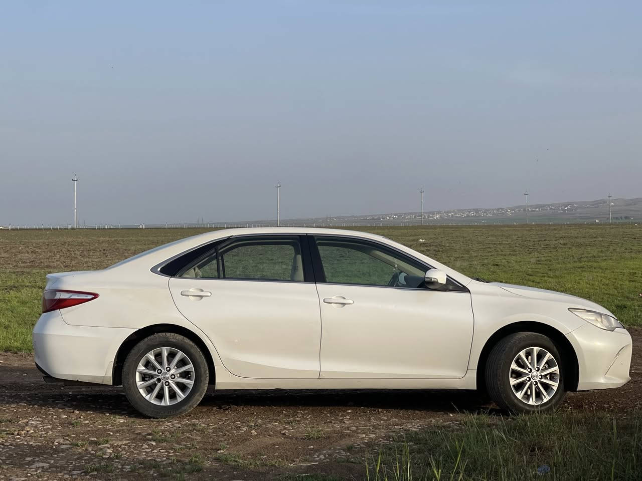 TOYOTA CAMRY 2017
مواصفات LE

2 قطعة سبغ و باب السائق تبديل شركة بدون دواخل

 سعر 137$ 
مكان : بردرش عقرة
واتساب ***********
