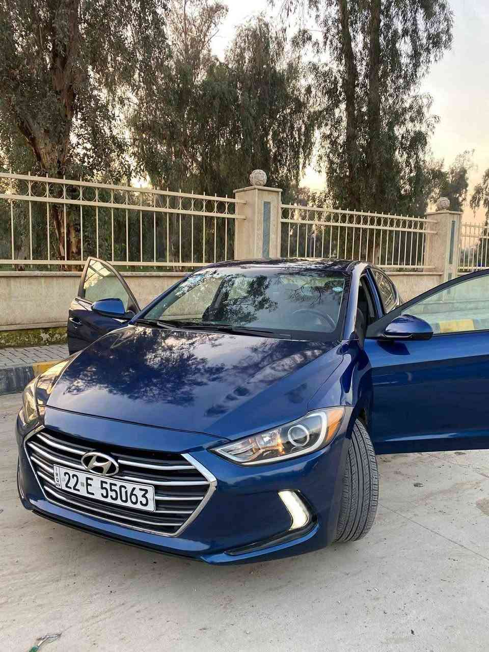 السلام عليكم 
النترا 2018امريكي 
محرك دوش شرط لا صرف ولا نفخ 
ضررها بوند قطعة وحدة فقط بدون دواخل
بيها طخة خفيفة مأشرها بالصورة 
كوبون بيها 
*********** Singapore
