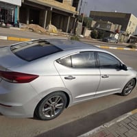 النترا 17 خليجي بيها بنيد فقط مفتوح وشويه بارد بالجاملغ والباقي مكفول....