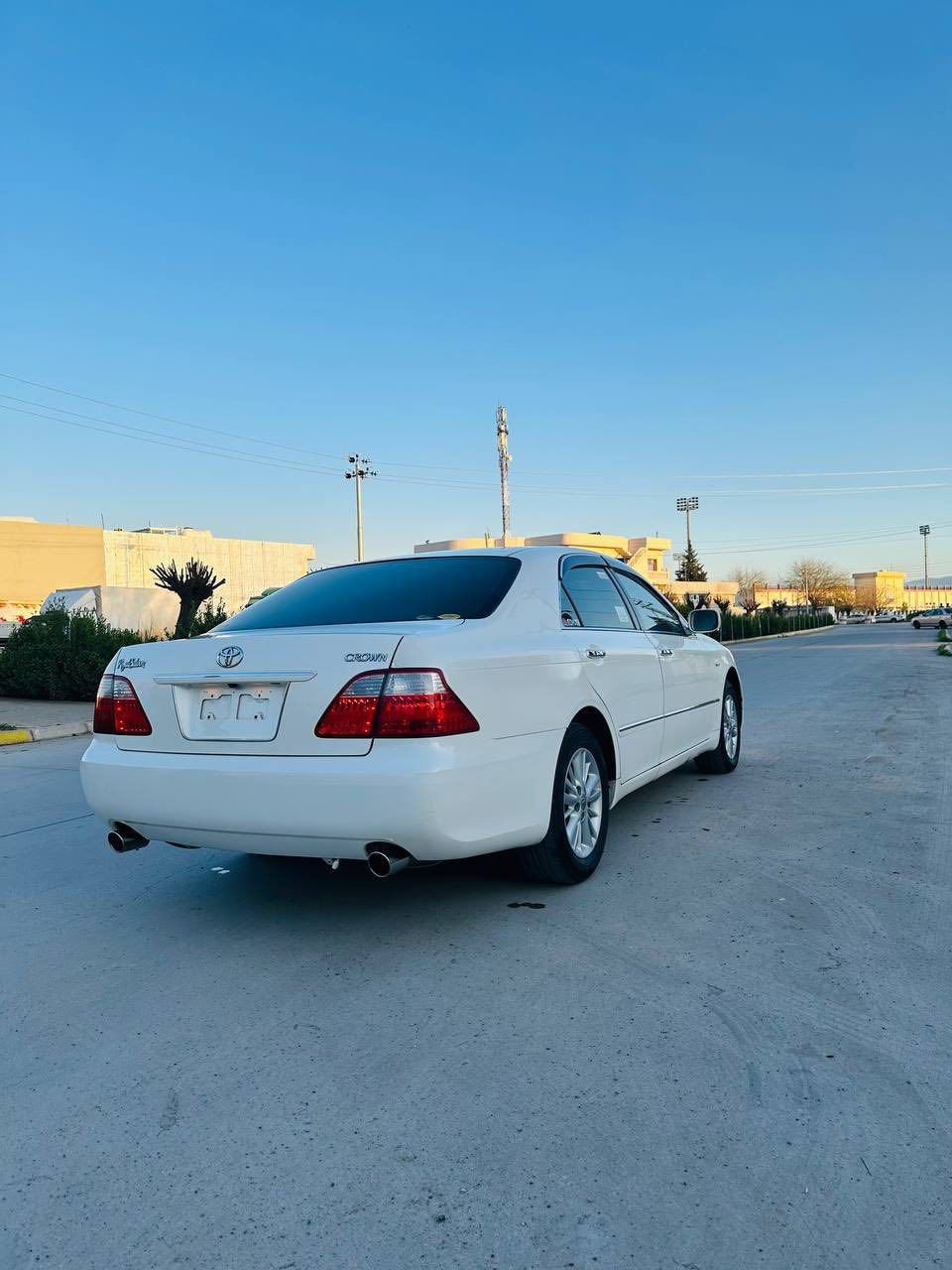 سەرەتا بەناوی خوا
شاهینە بڕاوە ٢٠٠٦ مەکینە بچوک گێڕ گەورە ١٨٠
دوو دوگمە
کامل کامل مەسرەف
چوار تایەو ویلی تازە ڕویاڵ
فۆر میگای نەشکاوە
نوو دەری لۆکە
شوێن سەیسادق
بۆ سعر تەلەفون بکەن لەخزمەتام
جوابی نامە نادەمەوە
ژ.م ***********
***********
کۆڕەکەکە هەمو شتێکی لەسەرە
