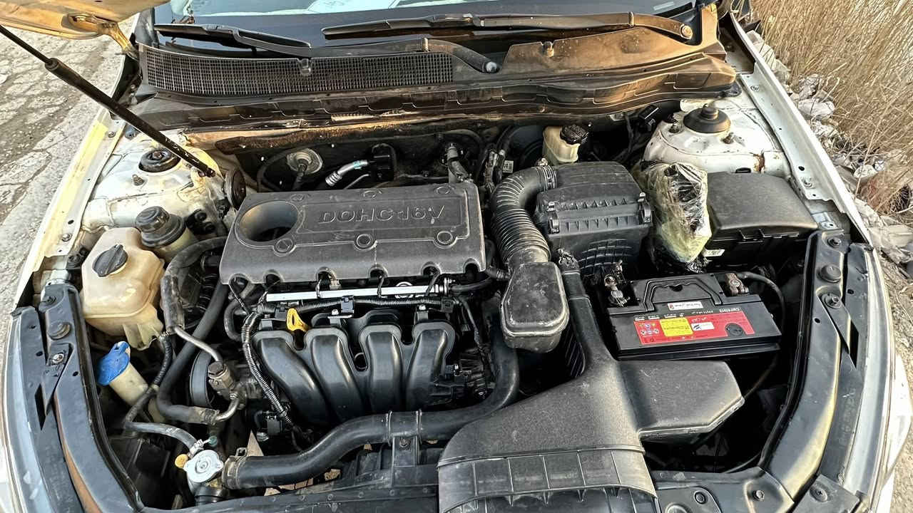 السلام عليكم كيا اوبتيما للبيع موديل ١٣ خليجي مكفوله من الصبغ بيهه قطعتين تبديل  مال مؤسسه نفس اللون مطابق شركه حته السونار مايميزه وفتح براغي لغرض التكعيد محرك مكفول كير حداديه جديده تخم تاير باتري جديد  سنويه رقم بغداد انكليزي بسمي مكاني ديوانية *********** السعر ١٢٣ مجال قليل حك الجيه @
