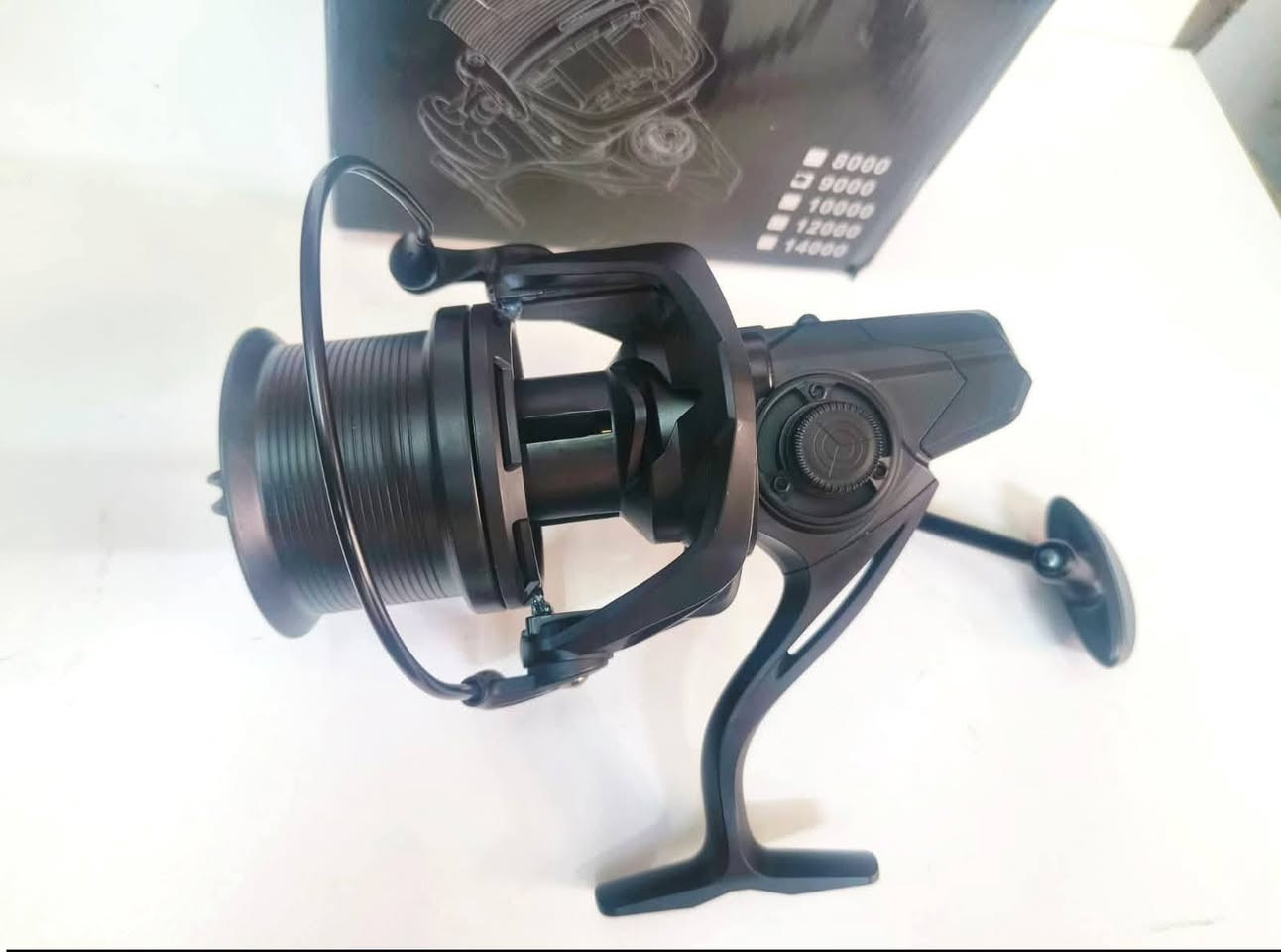 يا الله عيني مكينة حجم 9000تالاف بهاذة الشكل جديد غير مستخدم يدة حديد اكلاص حديد سعر  المكينة 35الف يوجد خدمة توصيل الجميع المحافضات 5تالاف الحجز ولاتصال على الواتساب او على الخاص ***********
