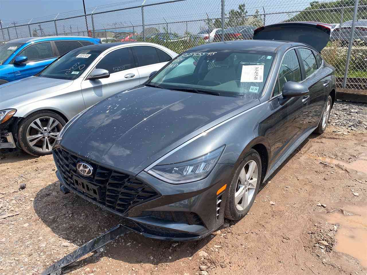 سوناتا موديل 2023 كلين فول عده الفتحه سعر جدا مناسب صور امريكا بيه ماشيه 43 سعره168قفل وسياره مابيه كل نقص مكان سياره منصور مجمع بوابة العراق ***********
