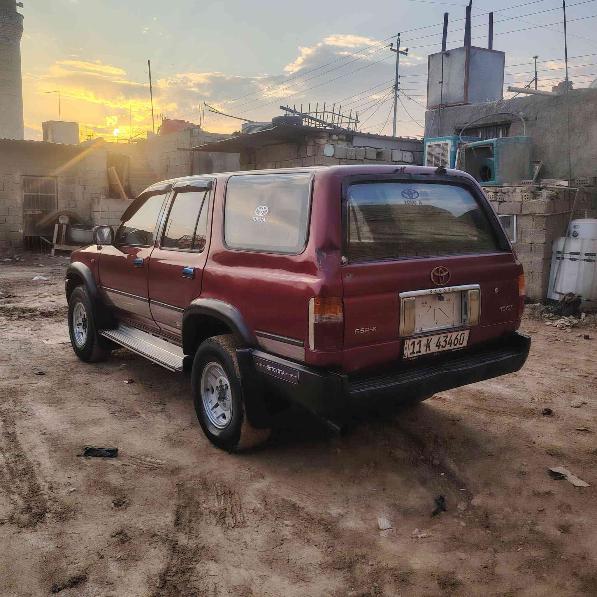 السلام عليكم سياره تيوتا موديل ٩٦ السياره مصبوغه عام جماليه بحاله جيده كير خير من الله مكينه بيهه تبخير كهربائيات كلهه شغاله شاشه كامره تخم تاير صدر خير من الله رقم انكليزي بغداد تحويل مباشر مكان السياره بغداد حي اور السعر 40 وبيها مجال الرقم *********** غير متواجد عل فيس
